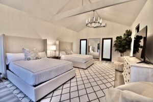18 Bungalow View 34