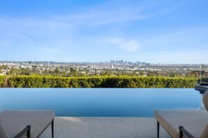 21 Infinity Pool Panoramic View
