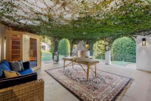 13 Main House Wellness Center (Large)